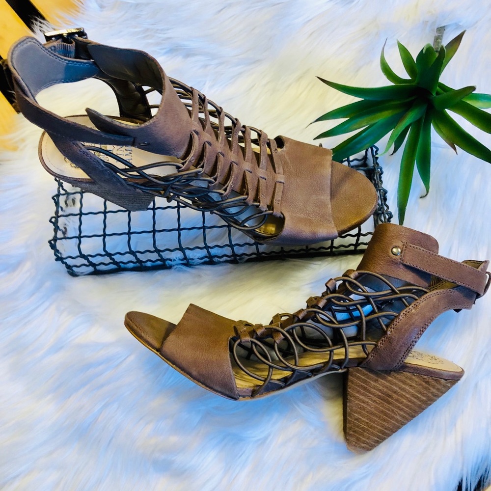 Vince Camuto Evel Sandal